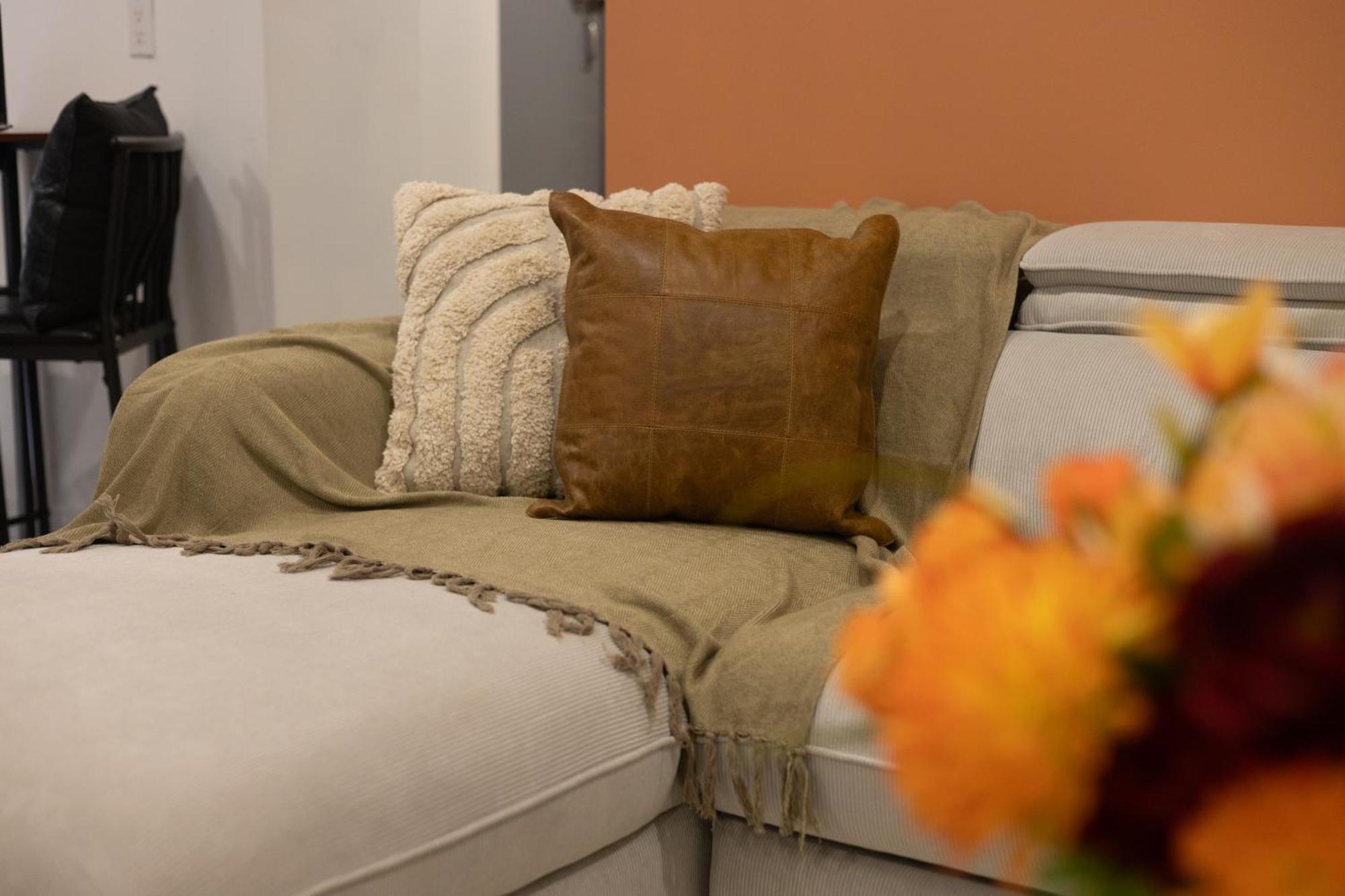 Chic Dt Mtl With Rooftop, Bbq And Jacuzzi * Montreal